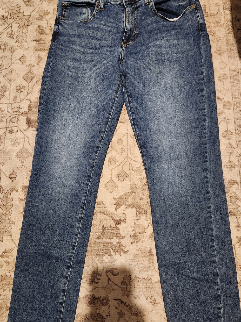 Slim Straight Men's Jeans in Medium Blue